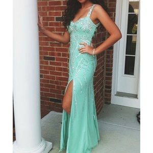 Sean Collection Gown